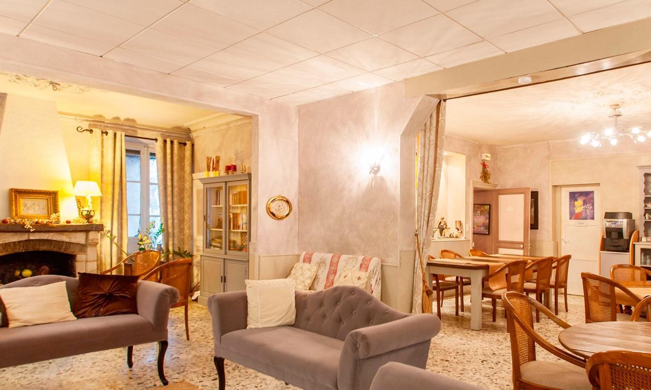 Chambres D'Hotes La Villa Alienor เลส์ อองเดอลีย์ส ภายนอก รูปภาพ